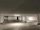 Foto - Tiefgaragenstellplatz - 125,00 EUR Miete,