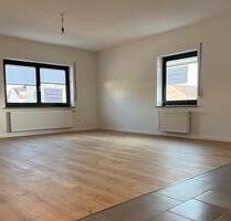 2 Zimmer Wohnung - 850,00&nbsp;EUR Kaltmiete, ca.&nbsp; 89,00&nbsp;m&sup2; in Höchstadt an der Aisch (PLZ: 91315)