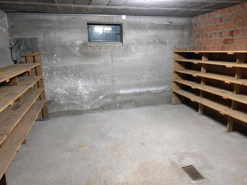 Foto - Kellerraum - 80,00 EUR Miete,