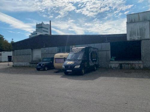 Foto - Gewerbehalle, Lager, Autohandel, Produktionshalle, PROVISION FREI