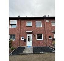 Vermietung Reihenhaus, Wassenberg, kernsaniert mit Klimaanlage