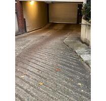 Außenstellplatz hinter dem Haus eingezäunt - Hamburg Barmbek-Süd