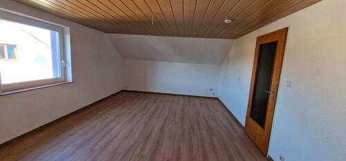 Foto - 4 Zimmer Dachgeschoßwohnung zur Miete in Ehekirchen