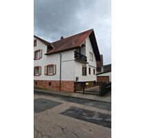 Haus - 150m² - 4,5 Zimmer - Kellerbar -maximal 4 Pers. - Miete - Breuberg