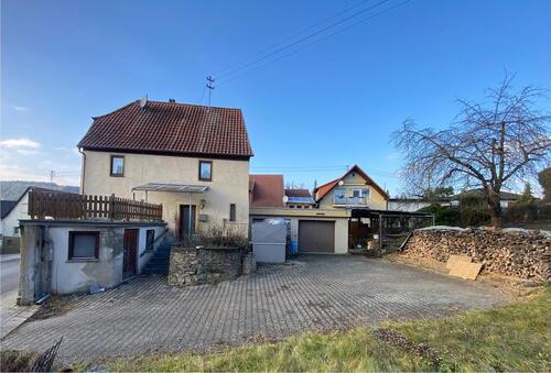 Foto - Einfamilienhaus zu verkaufen - 150.000,00&nbsp;EUR Kaufpreis, ca.&nbsp; 120,00&nbsp;m&sup2;