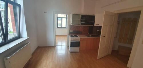 Foto - 1,5 Zi. Wohnung in Sonneberg zentrumsnah, 38m², mit Einbauküche und Stellplatz