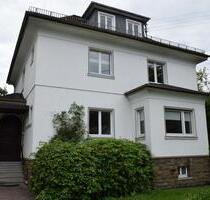 Schönes Einfamilienhaus in zentraler Lage mit großem Grundstück - Neunkirchen