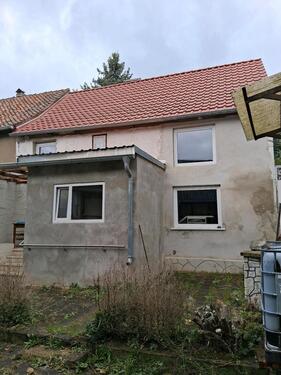 Foto - Einfamilienhaus mit Garten und Werkstatt