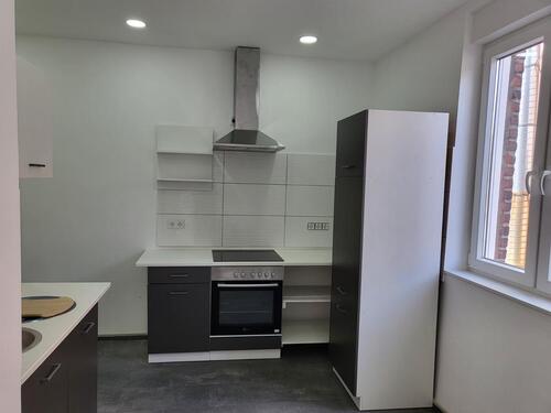 Foto - ab Februar: 2-Zimmer-Wohnung mit Vinylboden und Einbauküche