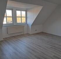 MODERNE FRISCH SANIERTE 4-RAUM-WOHNUNG 91 QM IN LUDWIGSLUST ZU VERMIETEN