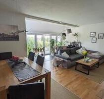 Sonnige 3,5 Zimmer Wohnung mit Garten - Weingarten