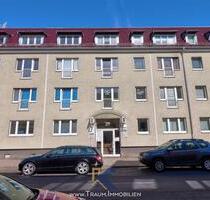 helle 2-Zi.-Whg. mit kleiner Küchenzeile und eigenem PKW-Stellpl. auf Wunsch - Mühlhausen (Thüringen)