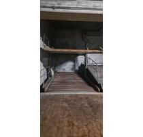 Duplex-Garage mit Hebebühne in Berg am Laim zu vermieten - München Au-Haidhausen