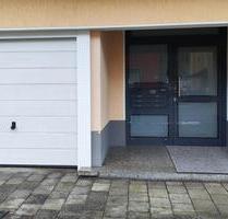 Privatverkauf: Etagenwohnung mit 2 Balkonen, Garage & Gartenbenut - Arnsberg Obereimer