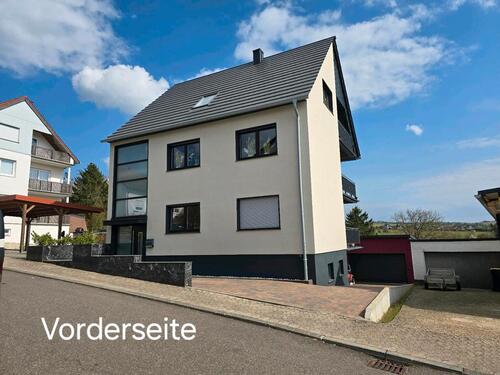 Foto - Haus, Wohnhaus, Ein- Zweifamilienhaus