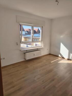 Foto - 3 Zimmer Etagenwohnung zur Miete in Großwallstadt