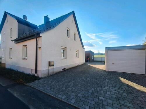 Foto - Energetisch sanierte Doppelhaushälfte in idyllischer Lage