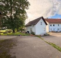 Häuschen im ruhigen grünen mit Garten zur Verwirklichung - Herbertingen