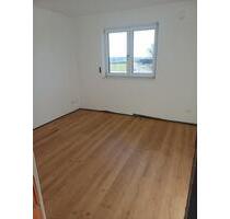 Sonnige 3-Zimmerwohnung mit super Aussicht und Balkon, NEUBAU - Kirchroth