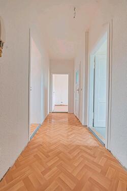 Foto - 3 Raum Wohnung zu vermieten. - 686,00&nbsp;EUR Kaltmiete, ca.&nbsp; 67,00&nbsp;m&sup2;