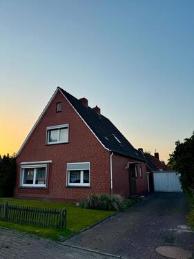 Foto - Gemütliches Einfamilienhaus mit Garage in ruhiger Lage