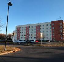 Helle 3-Raumwohnung mit Balkon - 355,00&nbsp;EUR Kaltmiete, ca.&nbsp; 59,00&nbsp;m&sup2; in Grimma (PLZ: 04668)