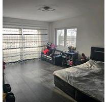 3 Zimmer Luxuswohnung ohne makler mit Küche und Fliesen 1 OG - Hamburg Billstedt