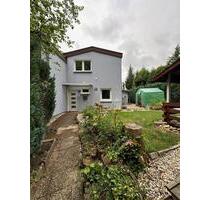 Reihenendhaus mit Garten -Komplett saniert- in 35619 Braunfels