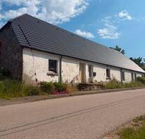 Sanierungsbedürftiges Haus zu verkaufen - Rosenow