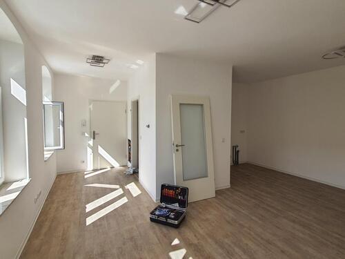 Foto - hochwertige ruhige 1-RW im 1.OG - zentrumsnah