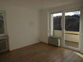 Foto - Renovierte Mietwohnung 72qm Merzig ab 01.05. 3 Zimmer Küche Bad