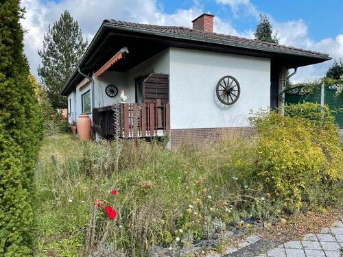 Foto - BESONDERES HAUS ZU VERKAUFEN Freistehender, großzügiger Bungalow