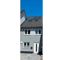 Neubau-Reihenmittelhaus in City-Lage - Grünstadt