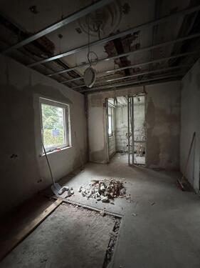 Foto - Kernsanierte 1-Zimmer Altbauwohnung in Winterhude (aktuell in Sanierung)