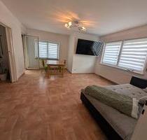 Großzügige 3,5-Zimmer-Erdgeschosswohnung mit Terrasse in Berkheim - Esslingen am Neckar Pliensauvorstadt