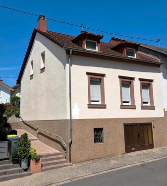 Foto - Haus zum Kauf - 140.000,00&nbsp;EUR Kaufpreis, ca.&nbsp; 96,00&nbsp;m&sup2;