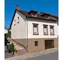 Haus zum Kauf - 140.000,00&nbsp;EUR Kaufpreis, ca.&nbsp; 96,00&nbsp;m&sup2; in Merzig (PLZ: 66663)