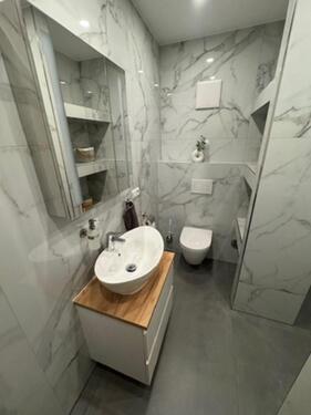 Foto - Moderne MÖBILIERTE 2-SZ-EG-Wohnung 85 qm in Möckmühl-Züttlingen