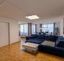 4-Zimmer Wohnung mit Balkon und Aufzug in Plochingen