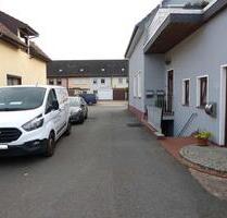 Hinterhofwerkstatt mit Starkstromschluss, 3 Parkplätzen & Garage in Bremen-Vegesack