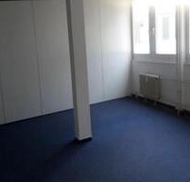 Variables Büro in Berlin, ca. 18,1 km vom Flughafen BER Terminal 5