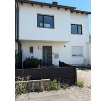 Haus zu verkaufen - 690.000,00&nbsp;EUR Kaufpreis, ca.&nbsp; 165,00&nbsp;m&sup2; in Ergolding (PLZ: 84030)