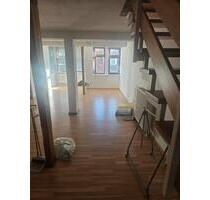 Exklusive 3 Zimmer Wohnung als Studio nähe Bahnhof Kirchhain