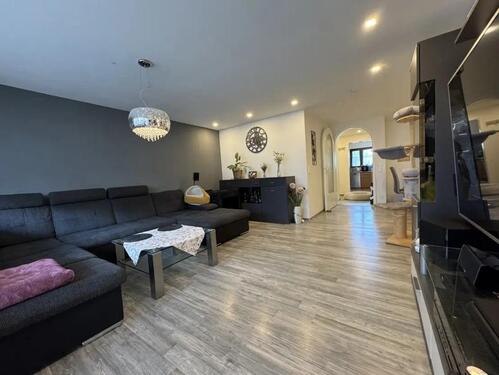 Foto - Super 3,5 Zimmer Whg. m. großem Balkon, EBK, Garage, Stellplatz