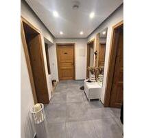 4,5 Zimmer EG Wohnung mit 170qm Garten - Sachsenheim