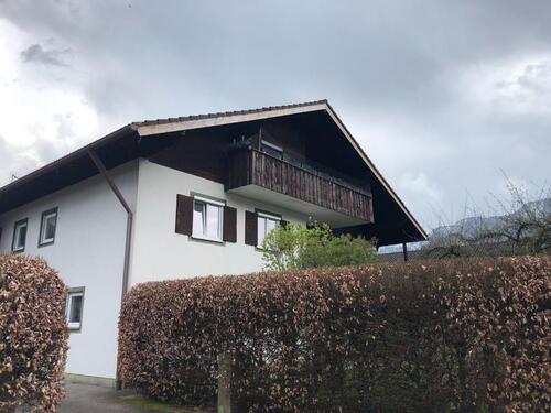 Foto - 2-Zimmer-DG-Wohnung - 450,00 EUR Kaltmiete,