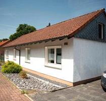 Freistehendes Einfamilienhaus mit großem Garten, Wintergarten - Witten Herbede