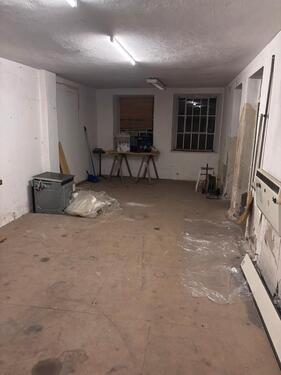 Foto - Lagerraum (Marktplatz) von Lauf an der Pegnitz zu vermieten!