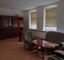 Charmante 3-Raum-Wohnung mit großem Balkon an der Hauptstraße in Riesa