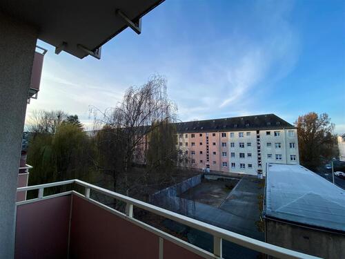 Foto - Komplett neu sanierte 2 Zimmerwohnung - mit modernisiertem Bad! 1 Kaltmiete geschenkt!
